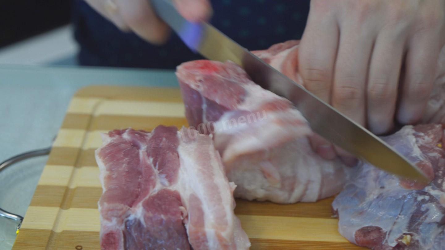 Шаг 1 приготовления Запеченные маринованные свиные ребрышки