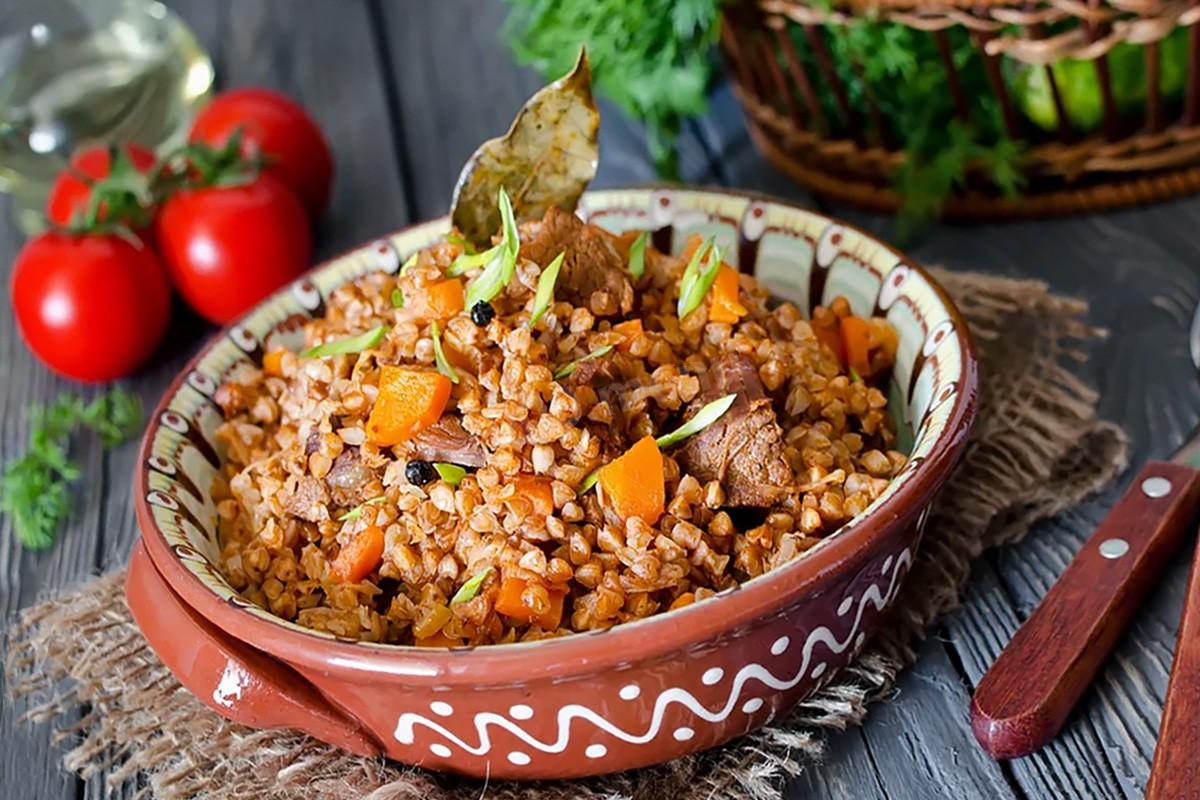 Обложка рецепта Гречка с мясом и овощами