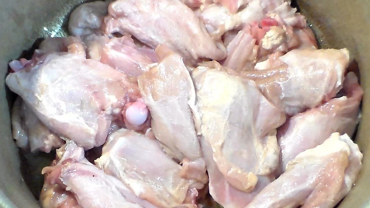 Шаг 5 приготовления Жаркое по-домашнему из козьего мяса