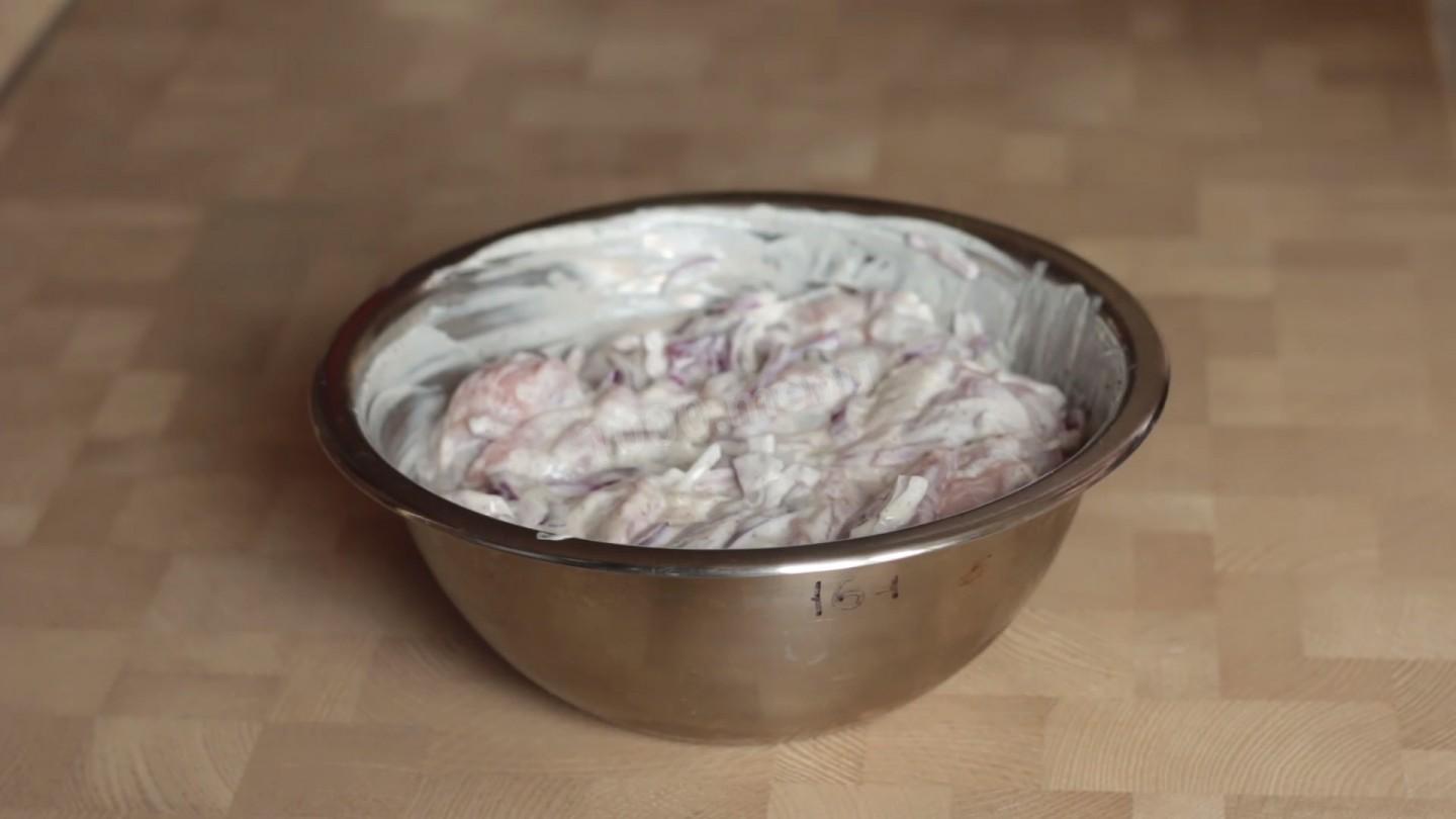 Шаг 4 приготовления Простая курица в духовке с овощами