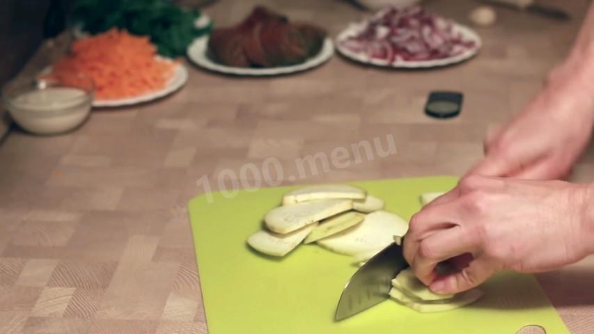 Шаг 2 приготовления Запеканка из баклажанов с мясным фаршем