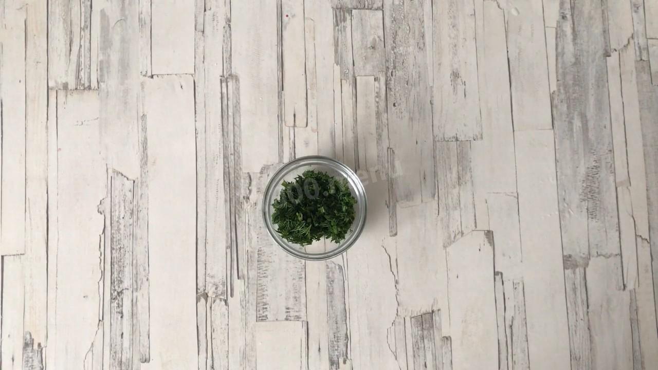 Шаг 2 приготовления Куриное филе в кефире на сковороде