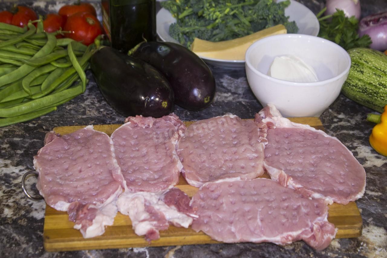 Шаг 3 приготовления Мясо запеченное с овощами