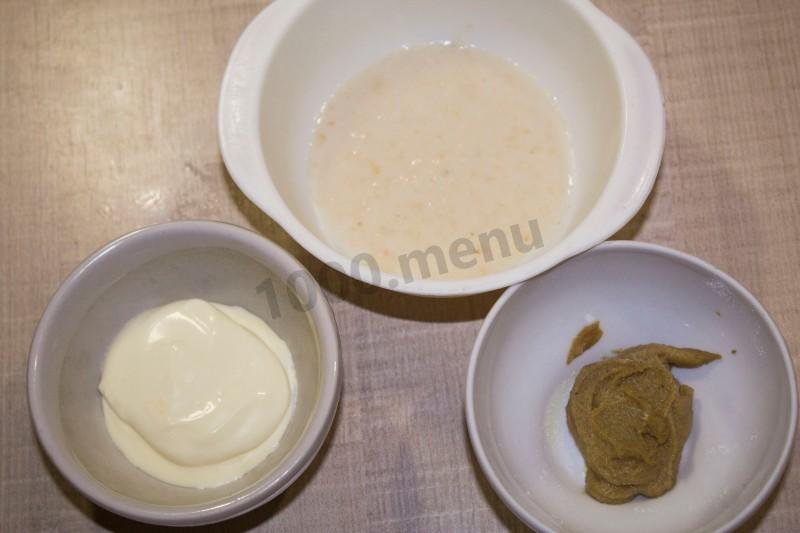 Шаг 6 приготовления Скумбрия запеченная с хреном майонезом и горчицей