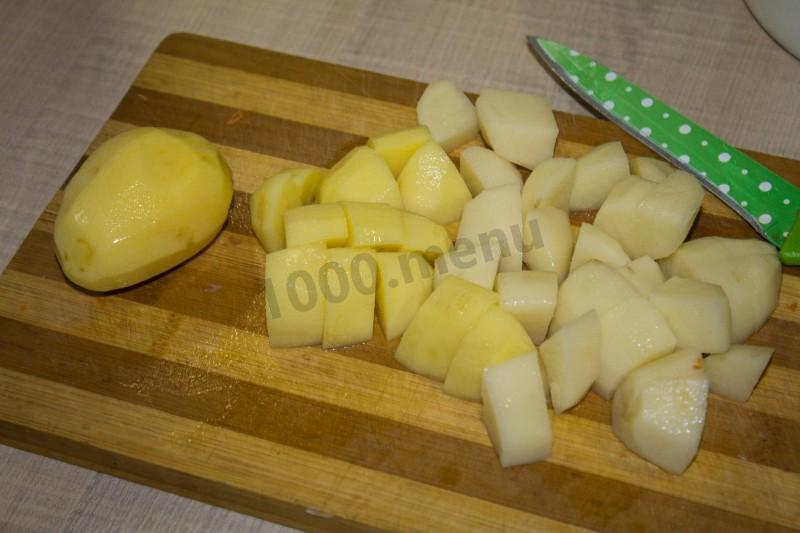 Шаг 15 приготовления Картошка с говядиной и морковью в мультиварке