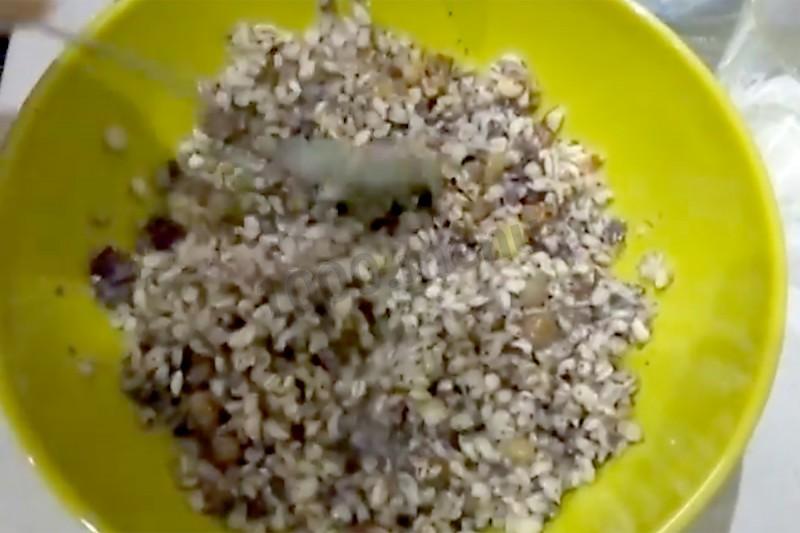 Шаг 9 приготовления Кутья из перловки на Рождество рождественская
