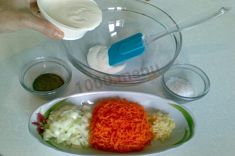 Шаг 5 приготовления Сочный хек под вкусной шубой