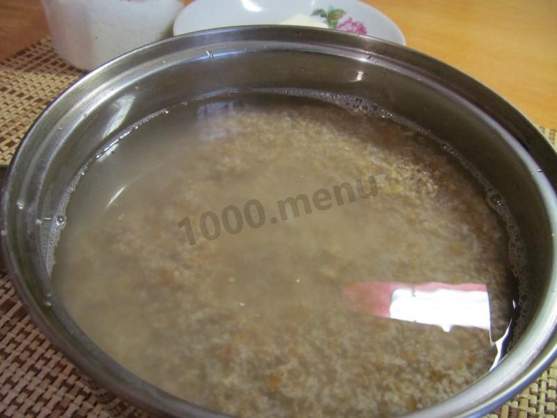 Шаг 5 приготовления Пшеничная каша с маслом сливочным без молока