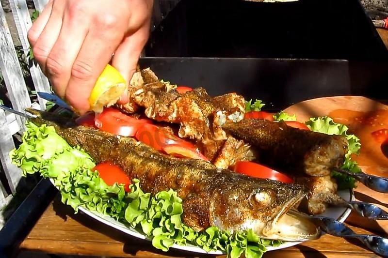 Шаг 12 приготовления Шашлык из судака