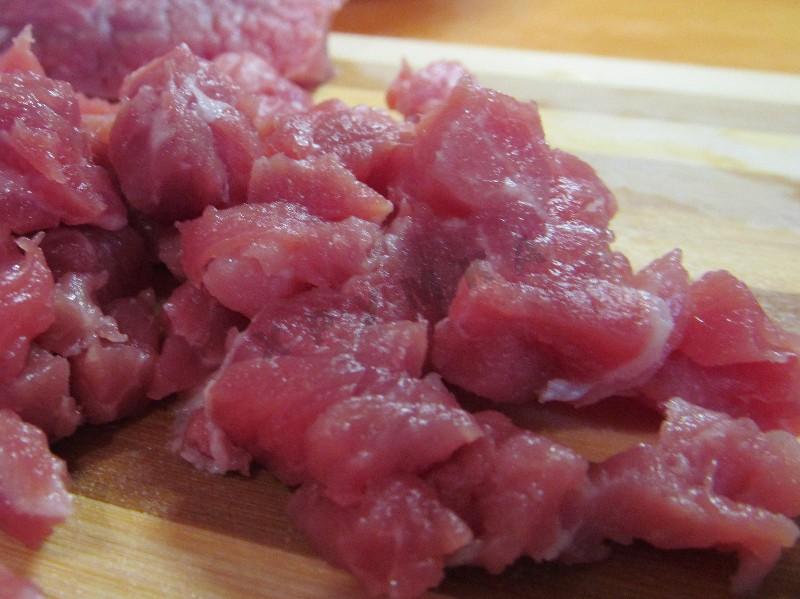 Шаг 4 приготовления Мясо с баклажанами и картофелем в мультиварке
