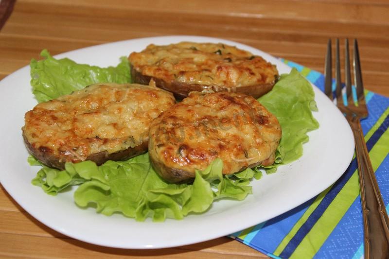Шаг 10 приготовления Картофель запеченный с сыром и беконом