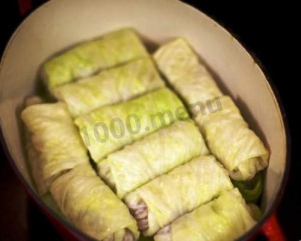 Шаг 10 приготовления Голубцы запеченные в сметане с луком