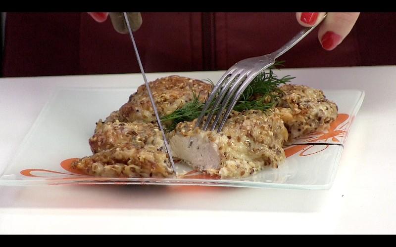 Шаг 7 приготовления Куриное филе в кунжутной корочке