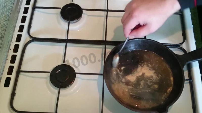 Шаг 3 приготовления Свиная рулька от Алексея