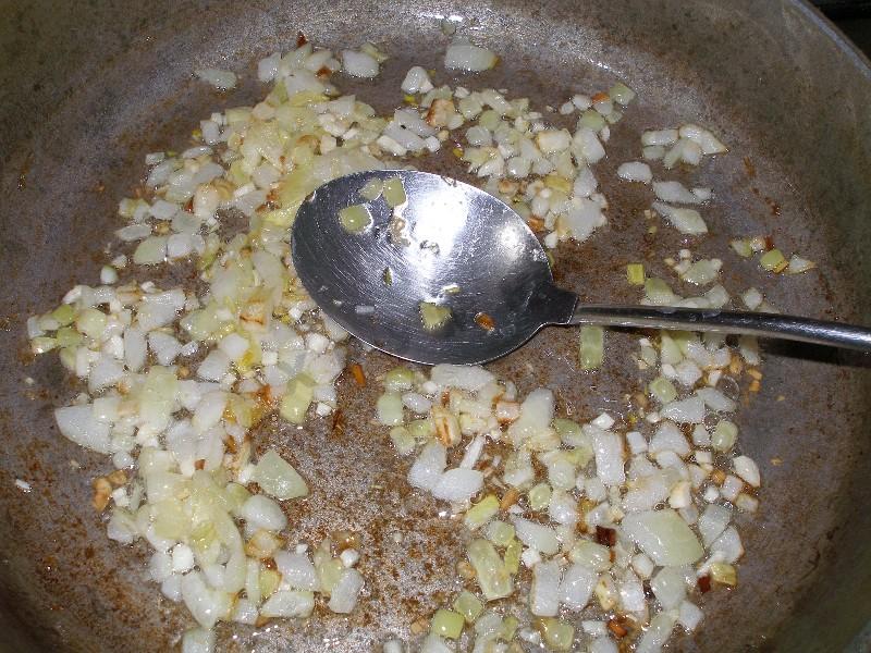 Шаг 3 приготовления Ризотто с курицей и замороженными овощами