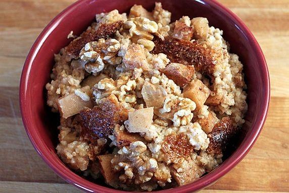 Шаг 6 приготовления Ночная овсяная каша с яблоками и орехами в мультиварке