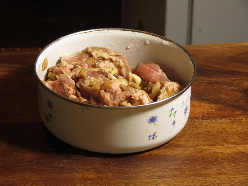 Шаг 3 приготовления Картофель фаршированный мясом