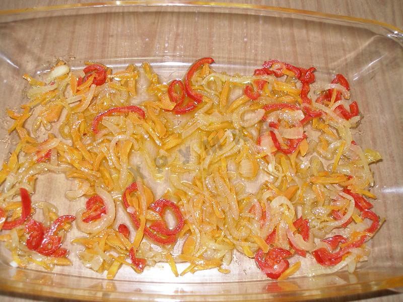 Шаг 9 приготовления Курочка запеченная в духовке на овощной подушке
