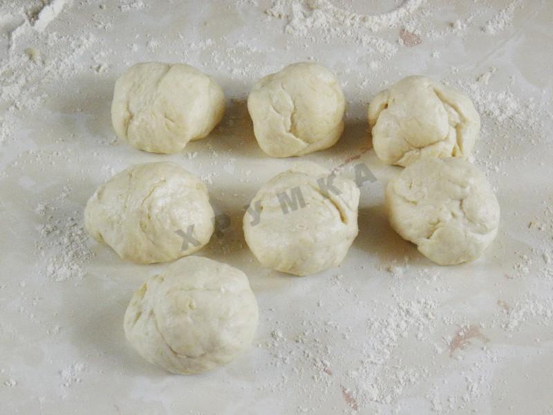 Шаг 10 приготовления Беляши с сухими дрожжами на воде