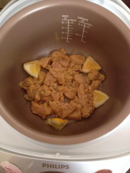Шаг 2 приготовления Куриные грудки в горчице в мультиварке