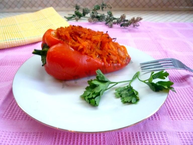 Обложка рецепта Фаршированный перец запеченный в духовке с мясом