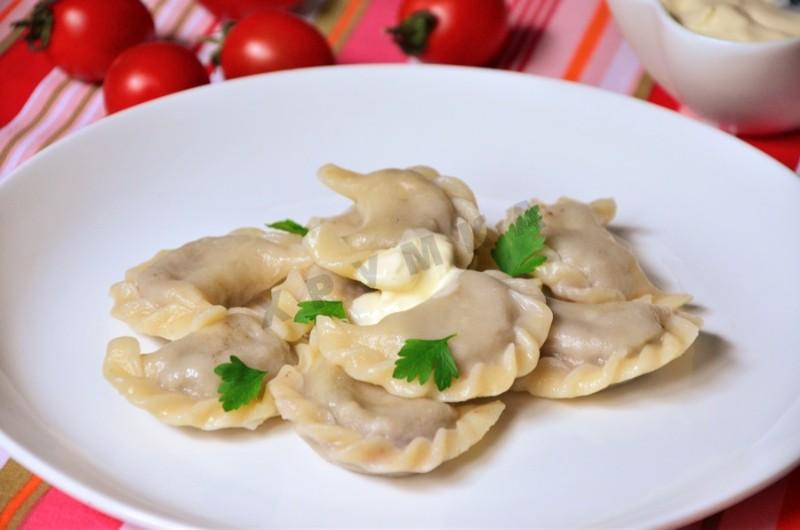Шаг 14 приготовления Вареники с начинкой из мясных субпродуктов на заварном тесте