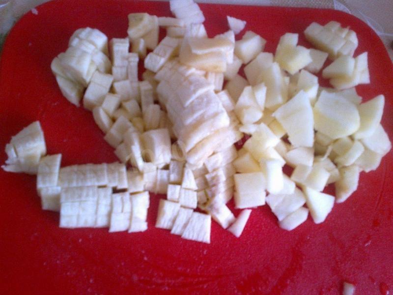 Шаг 4 приготовления Творожная запеканка с манкой, бананами и сгущенкой
