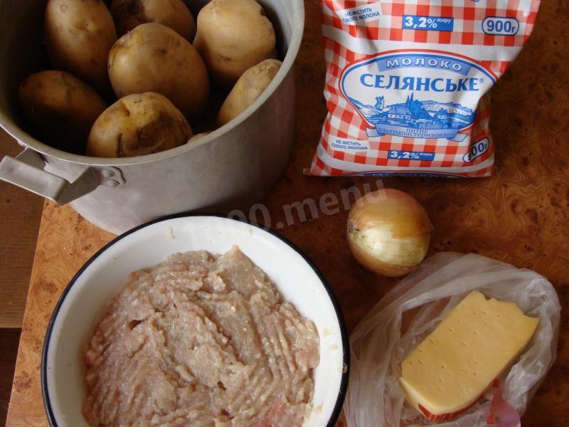 Шаг 1 приготовления Картофель с фаршем