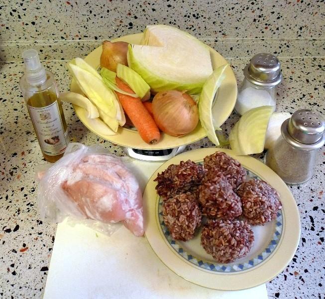 Шаг 1 приготовления Ленивые голубцы с куриным фаршем в мультиварке