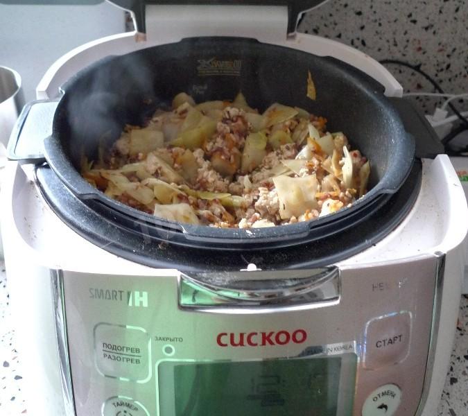 Шаг 9 приготовления Ленивые голубцы с куриным фаршем в мультиварке