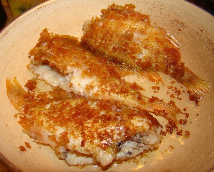 Шаг 5 приготовления Рыба в духовке с картофелем и грибами