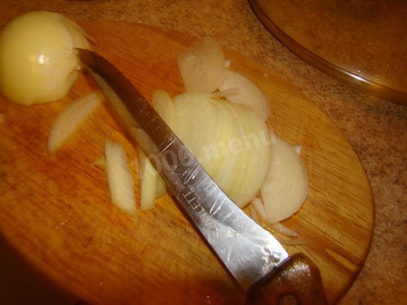 Шаг 7 приготовления Рыба в духовке с картофелем и грибами