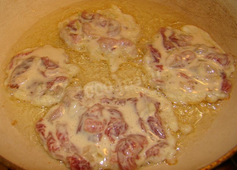 Шаг 8 приготовления Жареная говядина с сыром