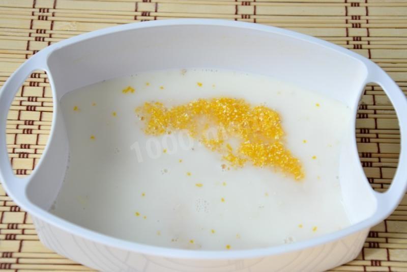 Шаг 3 приготовления Кукурузная каша в пароварке