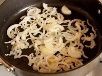 Шаг 2 приготовления Пеппероната с курицей