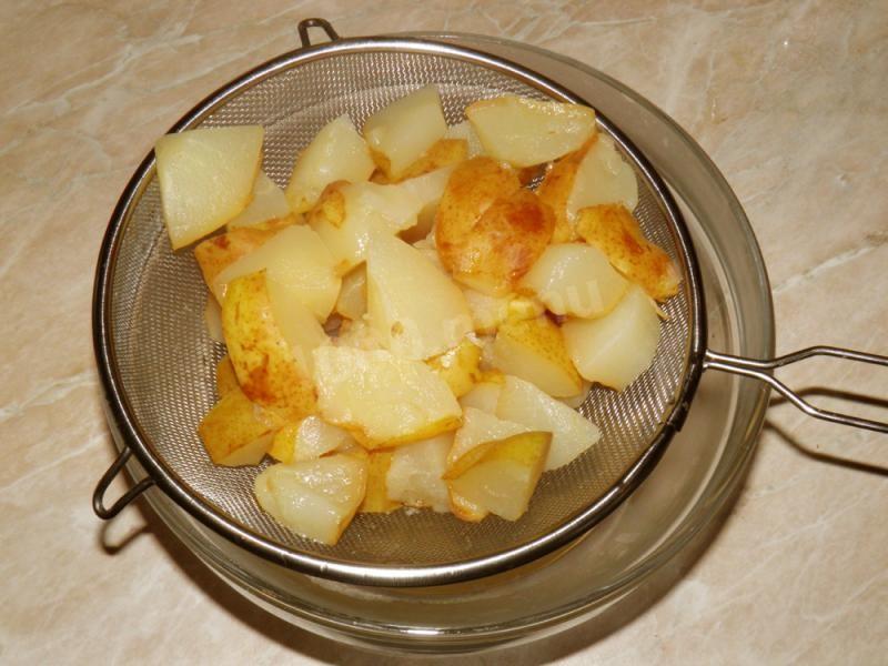 Шаг 7 приготовления Пюре из груши