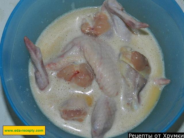 Шаг 6 приготовления Куриные крылышки в кляре из крахмала на сковороде