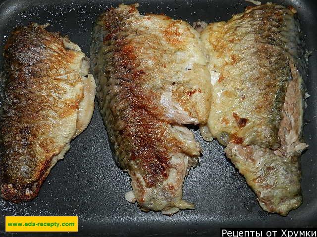 Шаг 4 приготовления Караси с сыром в духовке