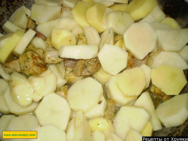Шаг 4 приготовления Картошка жареная с мясом