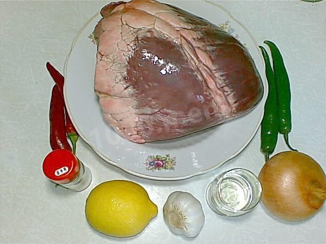 Шаг 1 приготовления Шашлык из сердца на углях