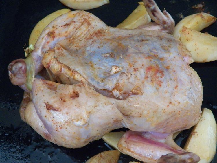 Шаг 12 приготовления Запеченная курочка в духовке по-быстрому