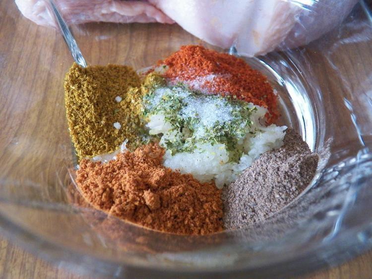 Шаг 5 приготовления Запеченная курочка в духовке по-быстрому