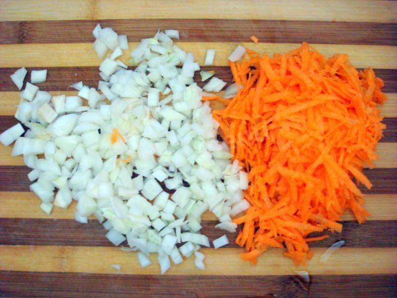 Шаг 6 приготовления Плов с куриной грудкой в горшочках в духовке