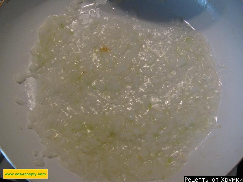 Шаг 4 приготовления Клецки из куриного филе с луком