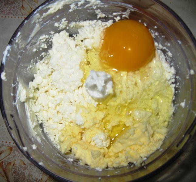 Шаг 2 приготовления Запеканка детская с творогом и ежевикой