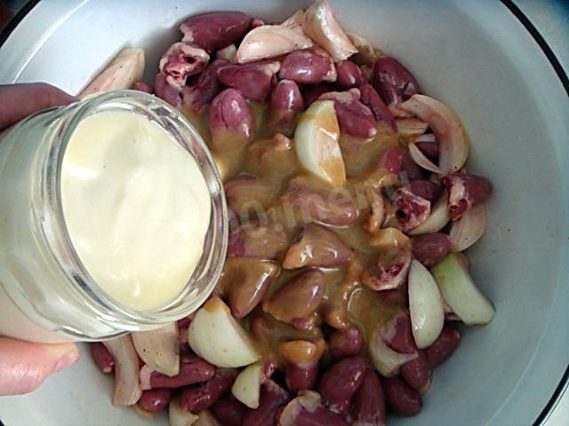 Шаг 8 приготовления Шашлык сердечки куриные в горчичном маринаде