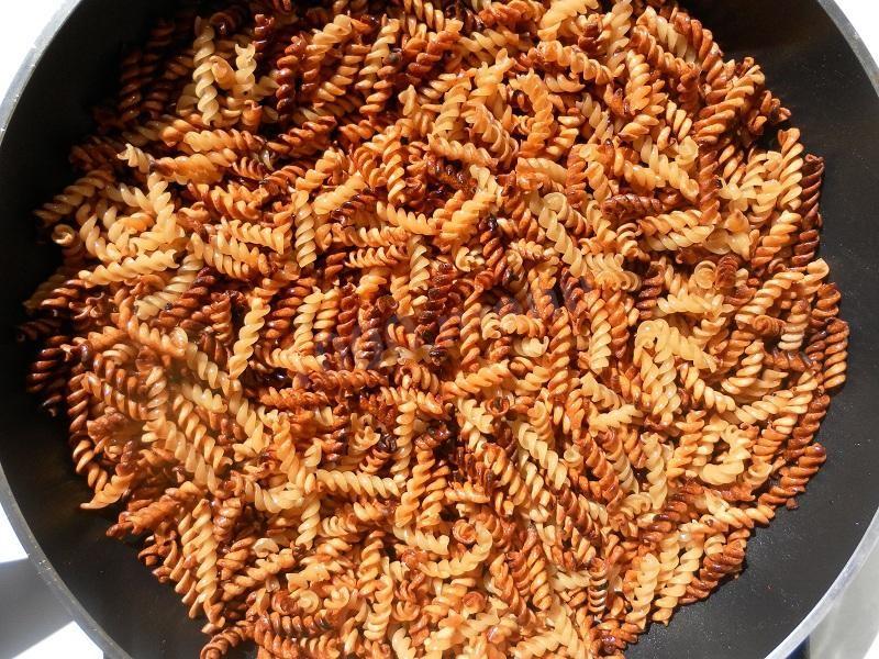 Шаг 9 приготовления Фузилли с мясным фаршем