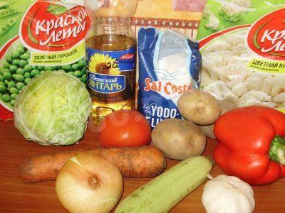 Шаг 1 приготовления Рагу с яблоками и овощами