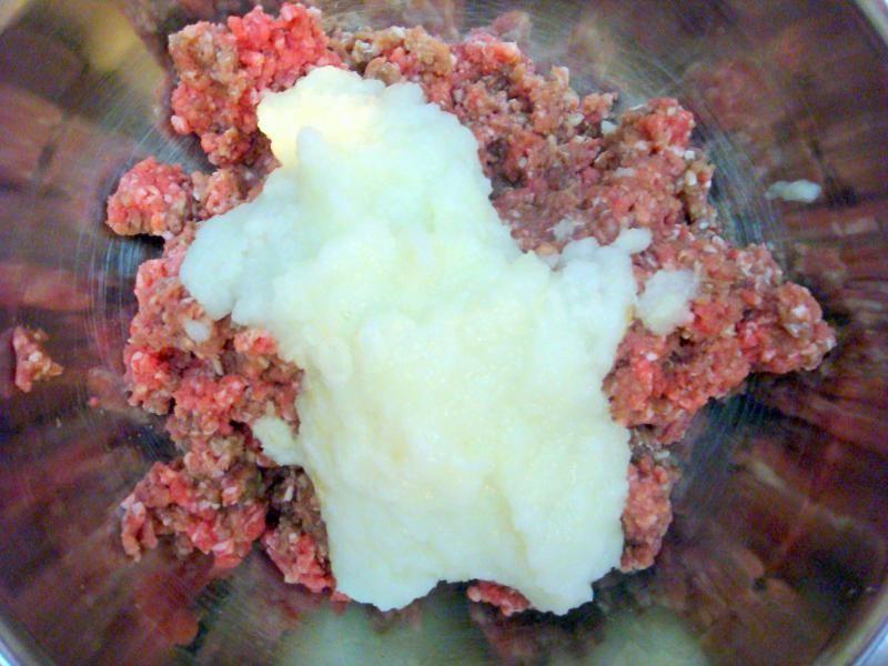 Шаг 4 приготовления Тимбаль мясной с шампиньонами