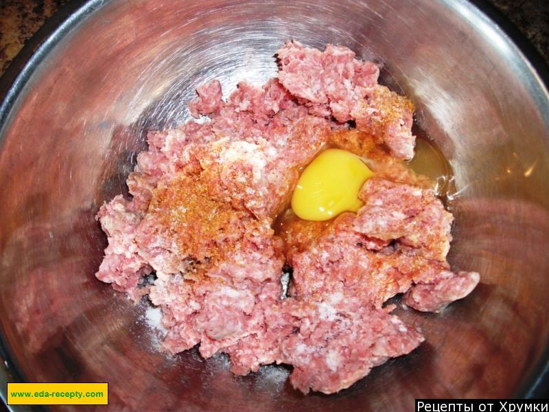 Шаг 4 приготовления Биточки из рубленого мяса говядины